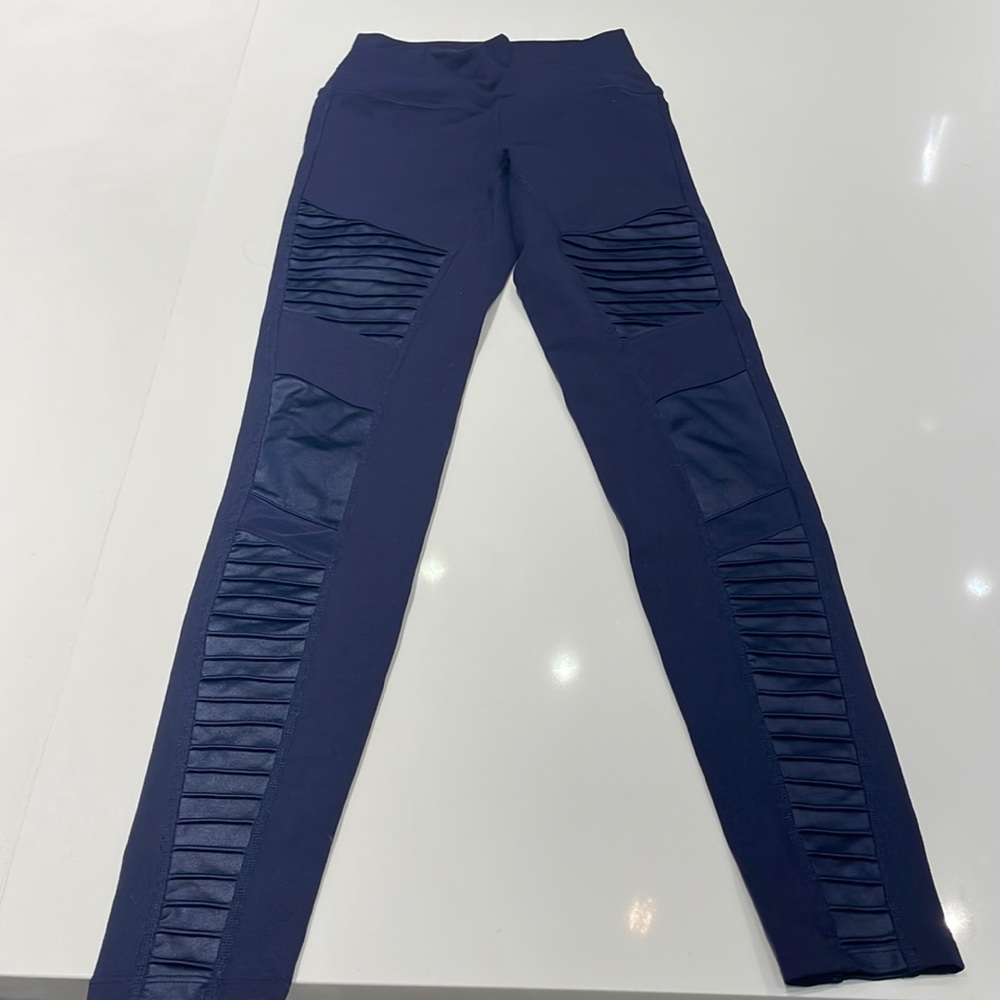 Alo High-Waist Moto Leggings